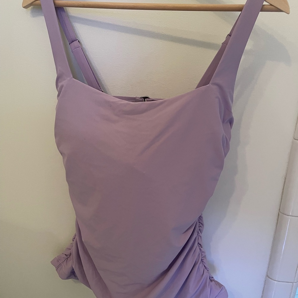 Lavender Sleeveless Tankini top